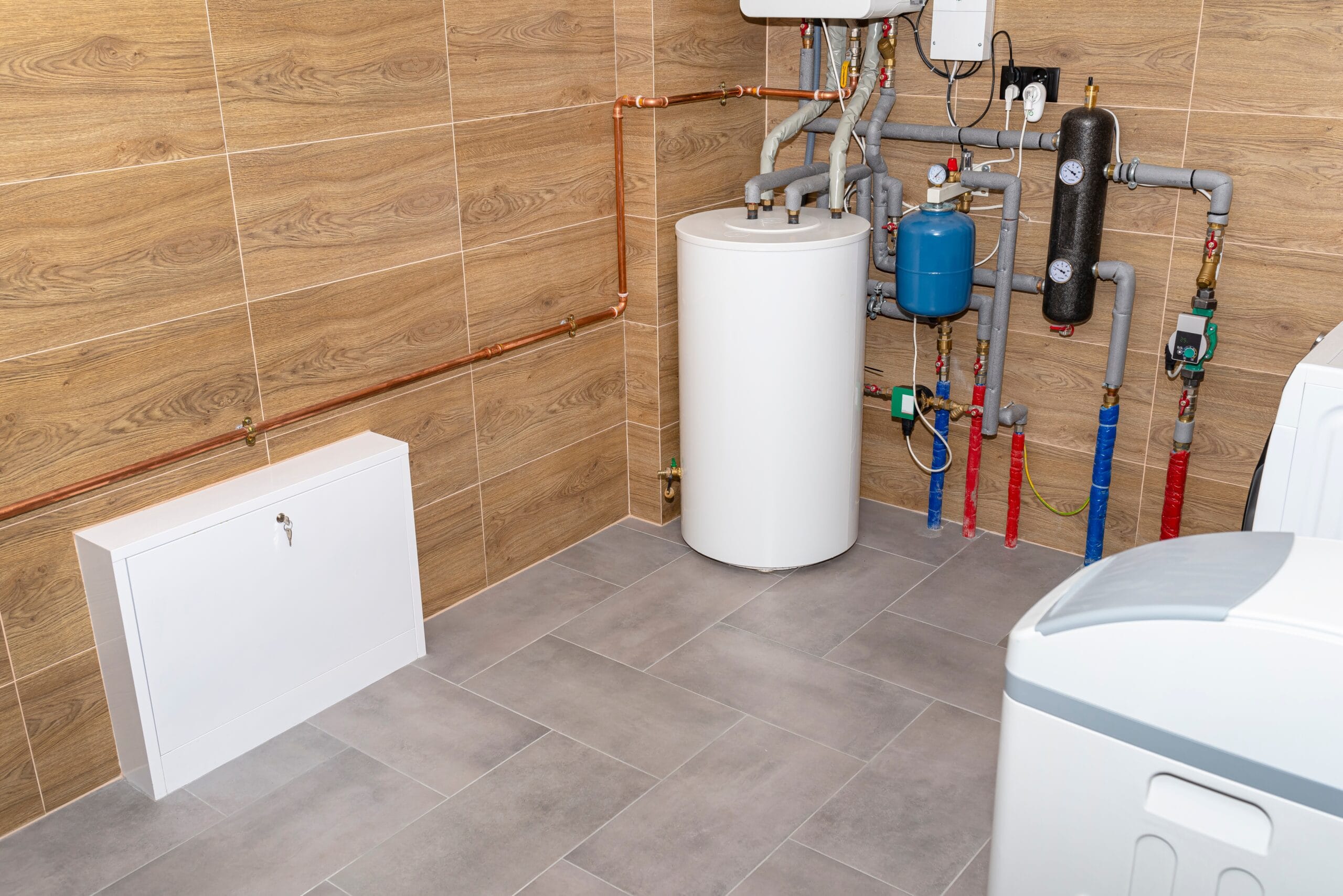 Professional water heater installation in Palo Alto